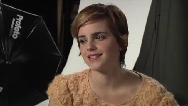 EmmaWatsonFan-nl_2011Seventeen0046.jpg