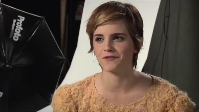 EmmaWatsonFan-nl_2011Seventeen0064.jpg
