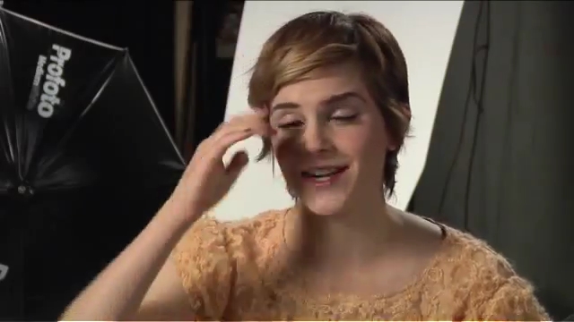 EmmaWatsonFan-nl_2011Seventeen0096.jpg