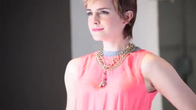 EmmaWatsonFan-nl_2011Seventeen0097.jpg