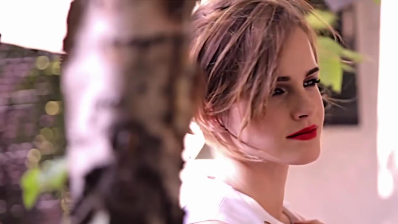 EmmaWatsonFan-nl_2012Lancome_RougeInLove0038.jpg