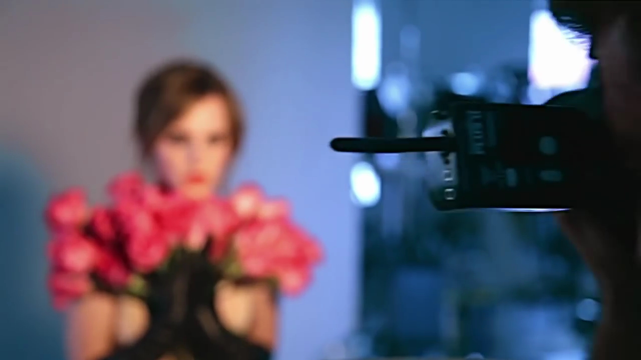 EmmaWatsonFan-nl_2012Lancome_RougeInLove0050.jpg