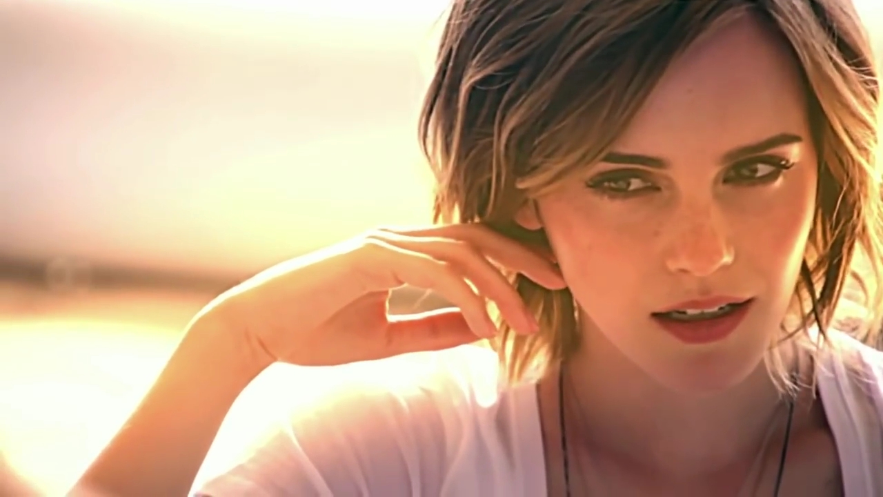 EmmaWatsonFan-nl_2012Lancome_RougeInLove0070.jpg