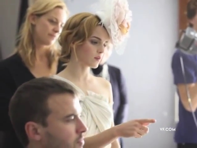 EmmaWatsonFan-nl_2012VanityFair0117.jpg