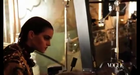 EmmaWatsonFan-nl_2012Vouge0091.jpg