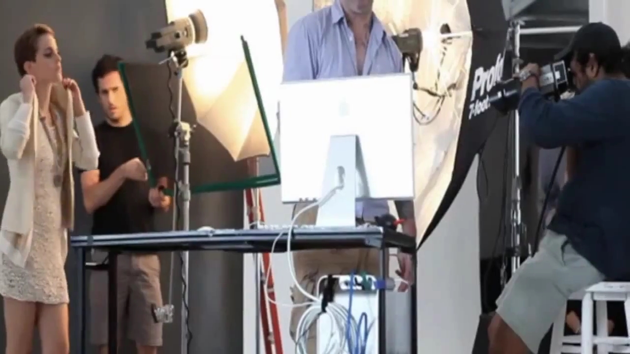 EmmaWatsonFan-nl_2013MarieClaire0069.jpg