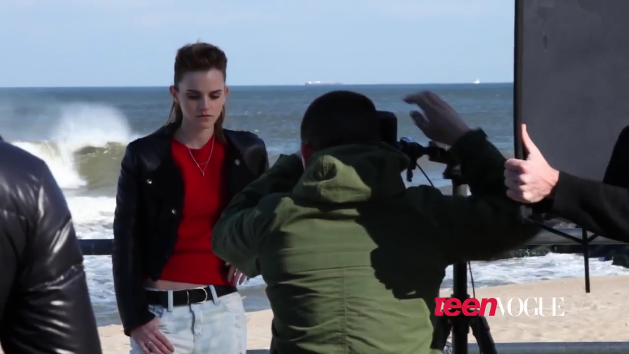 EmmaWatsonFan-nl_2013TeenVouge0050.jpg