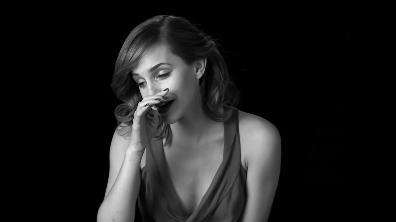 EmmaWatsonFan-nl_2014WMagazine0005.jpg