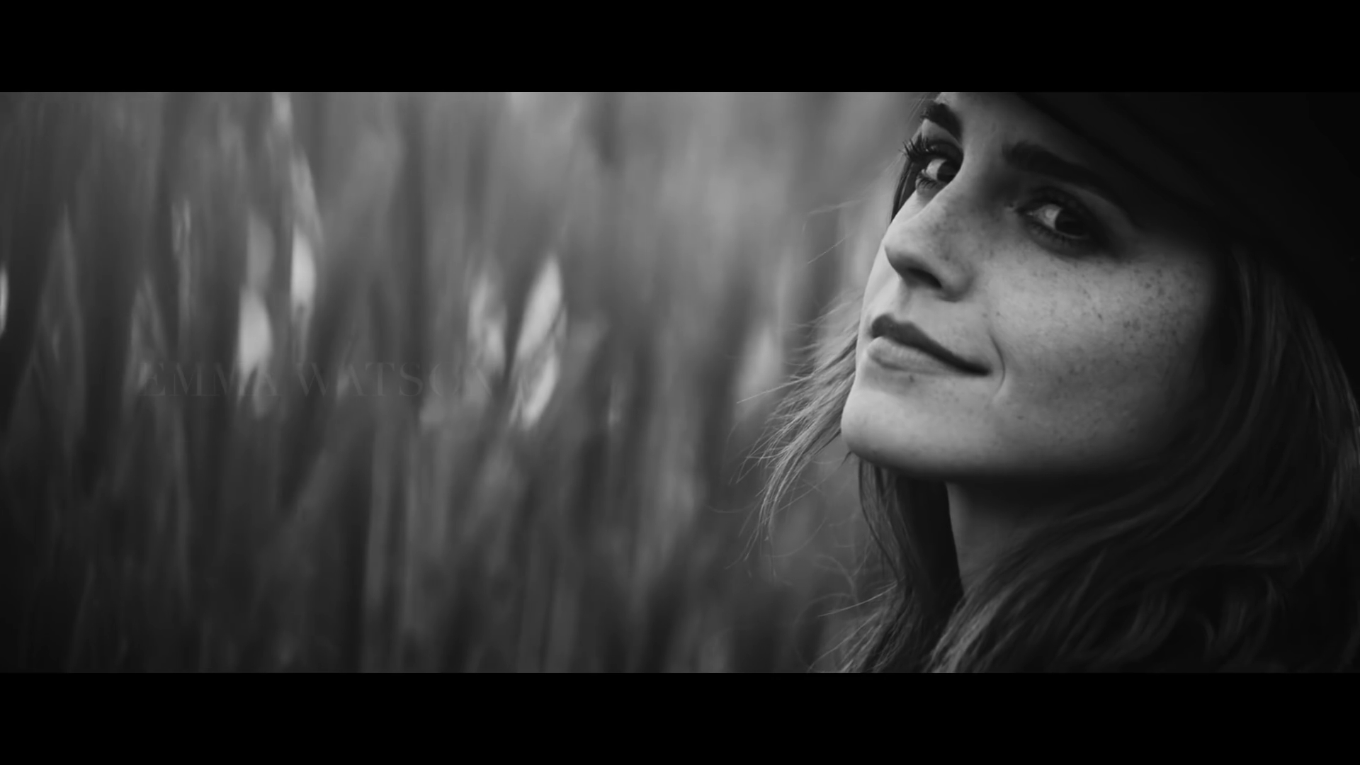 EmmaWatsonFan-dot-nl_2018VougeAustralie0014.jpg