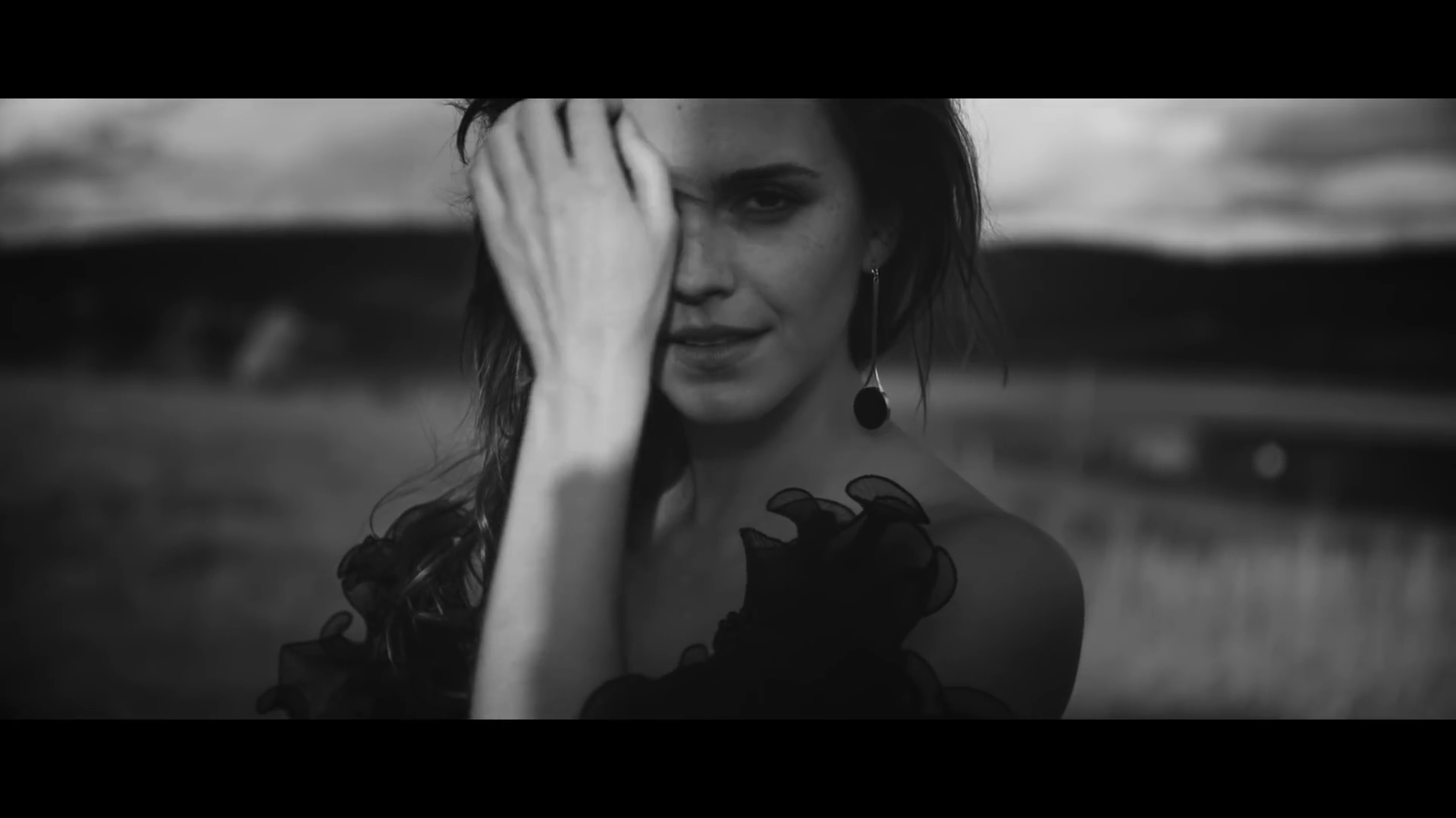 EmmaWatsonFan-dot-nl_2018VougeAustralie0021.jpg