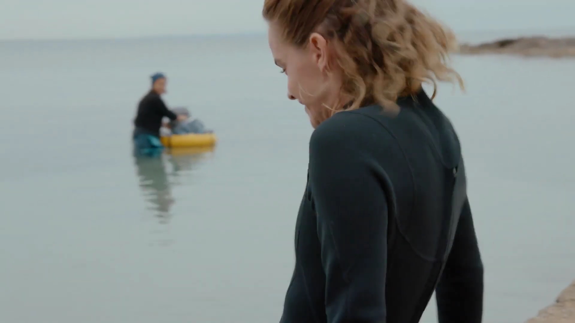 EmmaWatsonFan-dot-nl_2022PradaParadoxeFilm-MakingOf0404.jpg EmmaWatsonFan-dot-nl_2022PradaParadoxeFilm-MakingOf0404.jpg