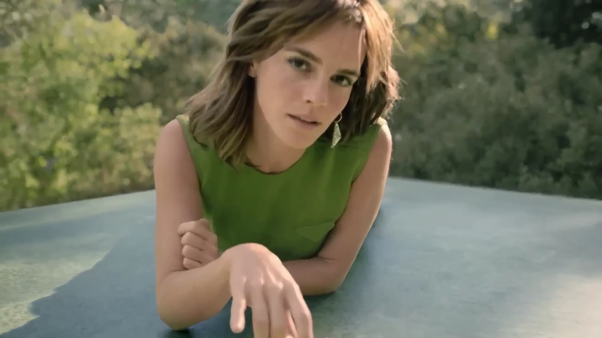 EmmaWatsonFan-dot-nl_2022PradaParadoxFilm0151.jpg