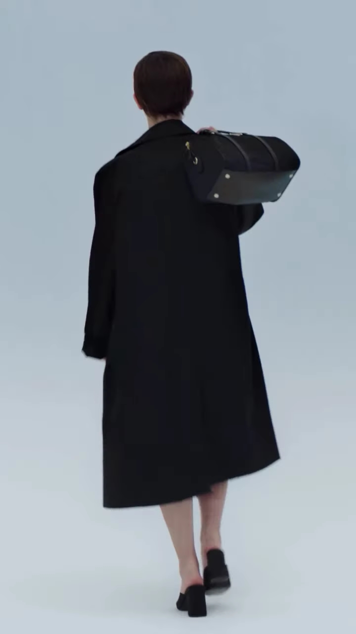 EmmaWatsonFan-dot-nl-2024PradaRe-NylonCampaign0011.jpg