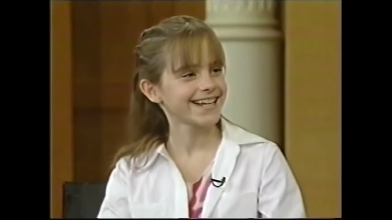 EmmaWatsonFan-nl_2002LiveWithRegisAndKelly0078.jpg EmmaWatsonFan-nl_2002LiveWithRegisAndKelly0078.jpg