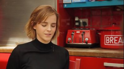 EmmaWatsonFan-nl_2016OurSharedShelf-InCoversationWithCaitlinMoran0101.jpg