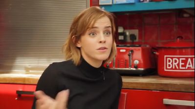 EmmaWatsonFan-nl_2016OurSharedShelf-InCoversationWithCaitlinMoran0224.jpg