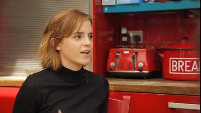 EmmaWatsonFan-nl_2016OurSharedShelf-InCoversationWithCaitlinMoran0228.jpg