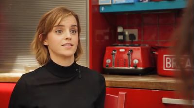 EmmaWatsonFan-nl_2016OurSharedShelf-InCoversationWithCaitlinMoran0264.jpg