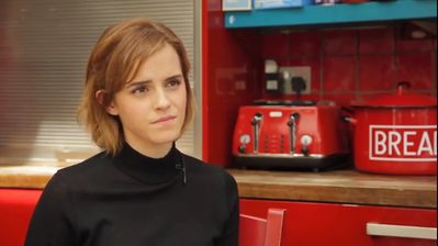 EmmaWatsonFan-nl_2016OurSharedShelf-InCoversationWithCaitlinMoran0347.jpg