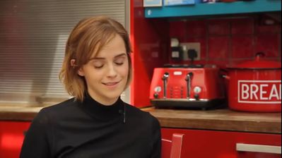 EmmaWatsonFan-nl_2016OurSharedShelf-InCoversationWithCaitlinMoran1460.jpg