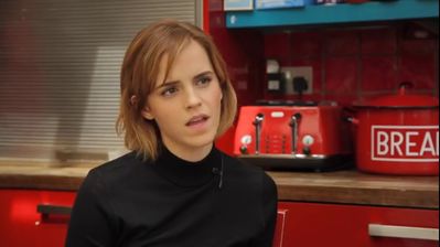 EmmaWatsonFan-nl_2016OurSharedShelf-InCoversationWithCaitlinMoran1588.jpg