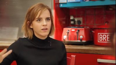 EmmaWatsonFan-nl_2016OurSharedShelf-InCoversationWithCaitlinMoran1817.jpg