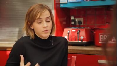 EmmaWatsonFan-nl_2016OurSharedShelf-InCoversationWithCaitlinMoran1819.jpg