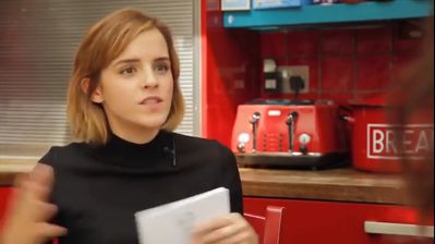 EmmaWatsonFan-nl_2016OurSharedShelf-InCoversationWithCaitlinMoran1829.jpg