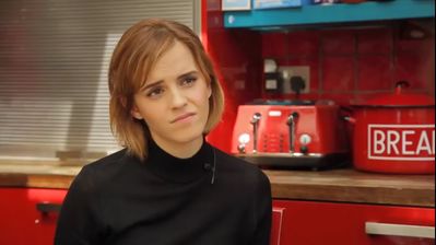 EmmaWatsonFan-nl_2016OurSharedShelf-InCoversationWithCaitlinMoran1884.jpg