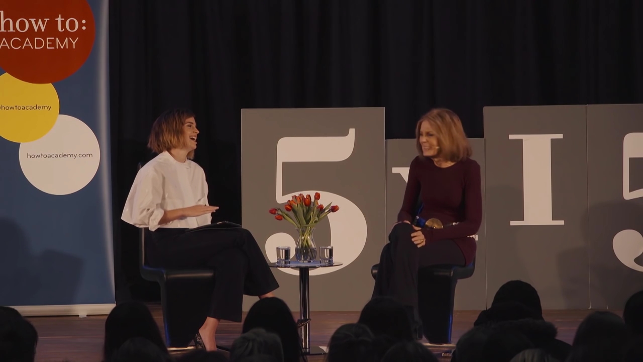 EmmaWatsonFan-nl_2016OurSharedShelf-InCoversationWithGloriaSteinem1211.jpg