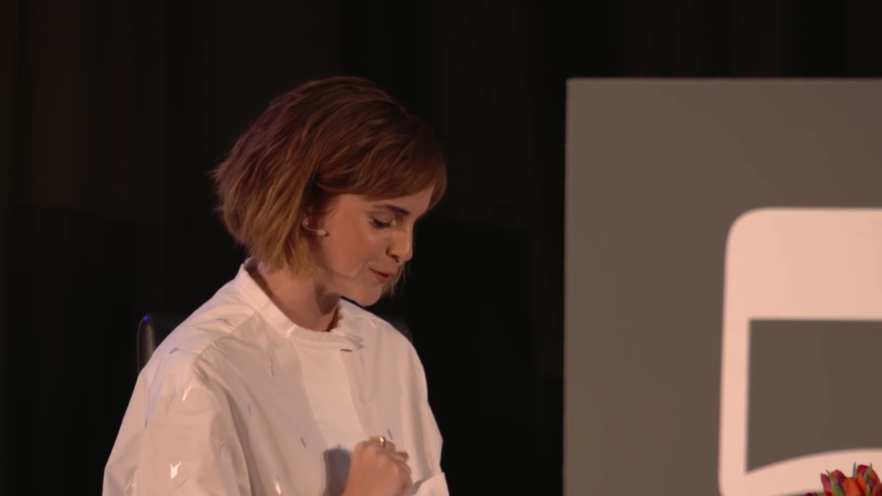 EmmaWatsonFan-nl_2016OurSharedShelf-InCoversationWithGloriaSteinem3683.jpg EmmaWatsonFan-nl_2016OurSharedShelf-InCoversationWithGloriaSteinem3683.jpg