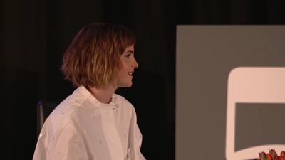 EmmaWatsonFan-nl_2016OurSharedShelf-InCoversationWithGloriaSteinem0192.jpg