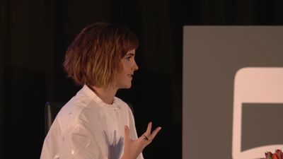 EmmaWatsonFan-nl_2016OurSharedShelf-InCoversationWithGloriaSteinem0377.jpg