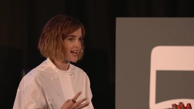 EmmaWatsonFan-nl_2016OurSharedShelf-InCoversationWithGloriaSteinem0904.jpg