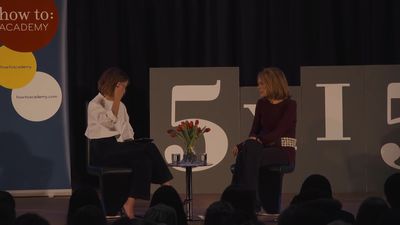 EmmaWatsonFan-nl_2016OurSharedShelf-InCoversationWithGloriaSteinem1091.jpg