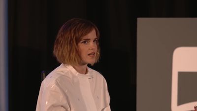 EmmaWatsonFan-nl_2016OurSharedShelf-InCoversationWithGloriaSteinem1239.jpg