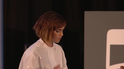 EmmaWatsonFan-nl_2016OurSharedShelf-InCoversationWithGloriaSteinem1781.jpg