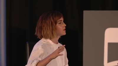 EmmaWatsonFan-nl_2016OurSharedShelf-InCoversationWithGloriaSteinem2045.jpg