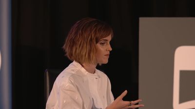 EmmaWatsonFan-nl_2016OurSharedShelf-InCoversationWithGloriaSteinem2075.jpg