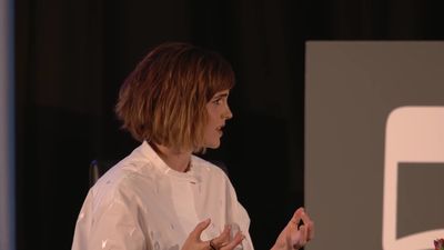 EmmaWatsonFan-nl_2016OurSharedShelf-InCoversationWithGloriaSteinem2634.jpg