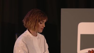 EmmaWatsonFan-nl_2016OurSharedShelf-InCoversationWithGloriaSteinem2792.jpg