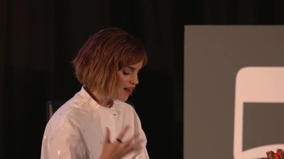 EmmaWatsonFan-nl_2016OurSharedShelf-InCoversationWithGloriaSteinem2793.jpg