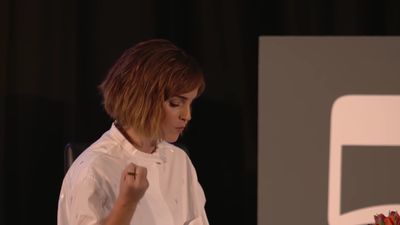 EmmaWatsonFan-nl_2016OurSharedShelf-InCoversationWithGloriaSteinem2794.jpg