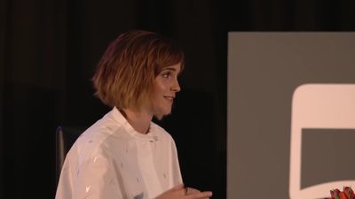 EmmaWatsonFan-nl_2016OurSharedShelf-InCoversationWithGloriaSteinem3662.jpg