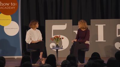 EmmaWatsonFan-nl_2016OurSharedShelf-InCoversationWithGloriaSteinem4025.jpg