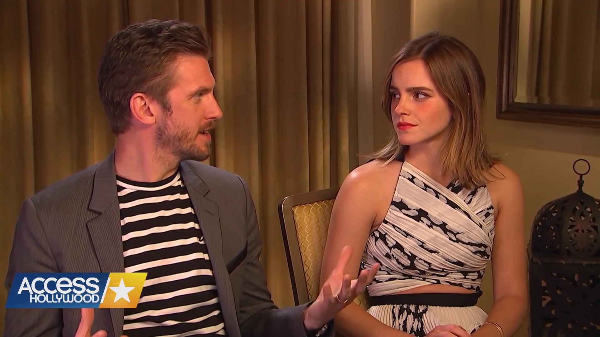 EmmaWatsonFan-dot-nl_2017AccesHollywood0070.jpg EmmaWatsonFan-dot-nl_2017AccesHollywood0070.jpg