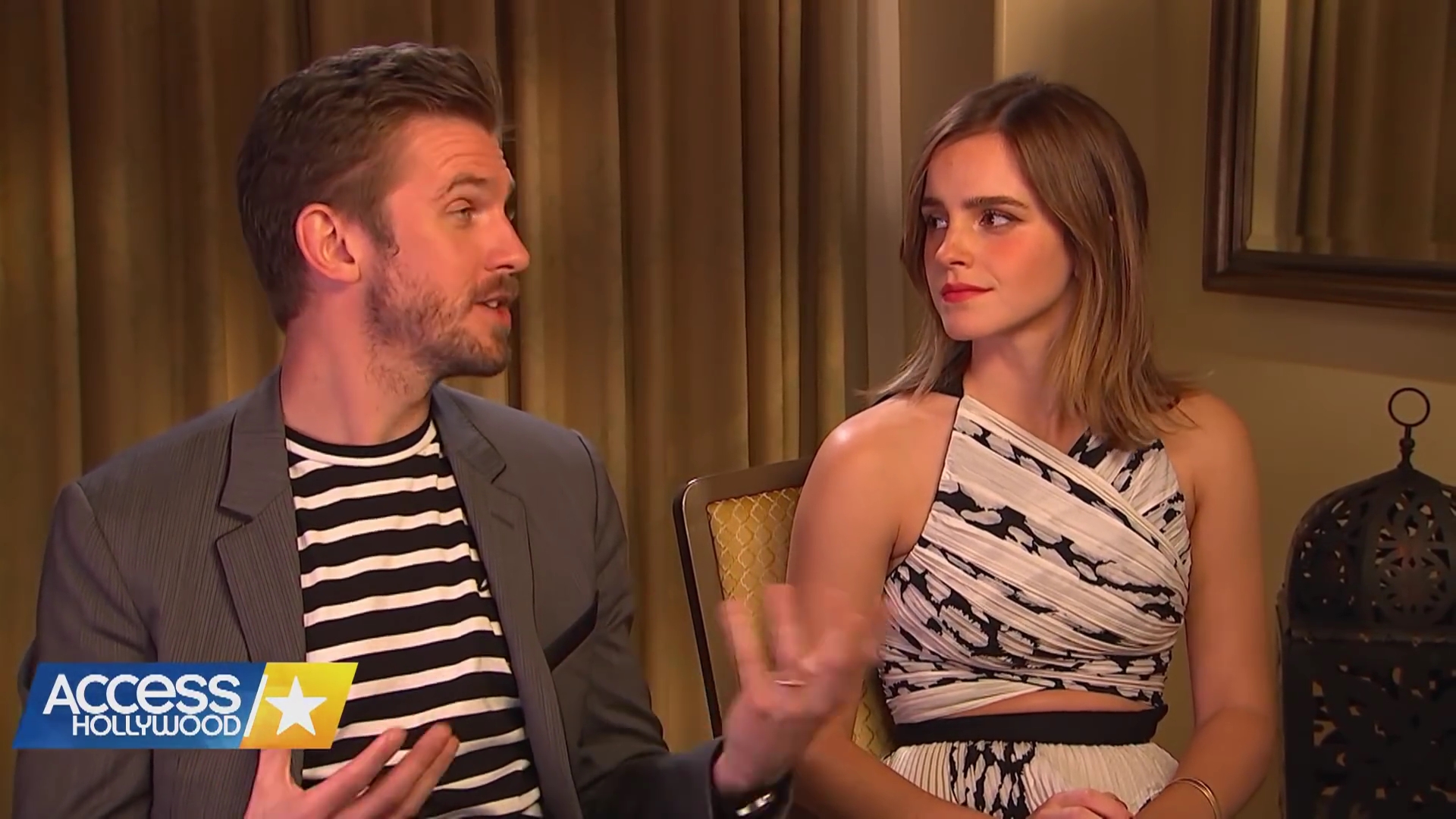 EmmaWatsonFan-dot-nl_2017AccesHollywood0074.jpg EmmaWatsonFan-dot-nl_2017AccesHollywood0074.jpg