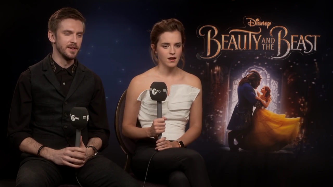 EmmaWatsonFan-dot-NL_2017BeautyAndTheBeastPressJunket-BBCRadio1Xtra0011.jpg