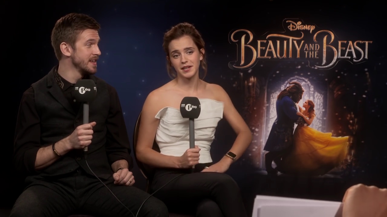 EmmaWatsonFan-dot-NL_2017BeautyAndTheBeastPressJunket-BBCRadio1Xtra0166.jpg