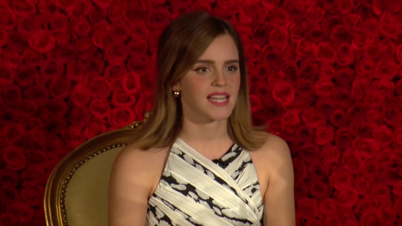 EmmaWatsonFan-dot-nl_BeautyAndTheBeastPersConferentieLA0325.jpg